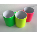 Neon-Tasse