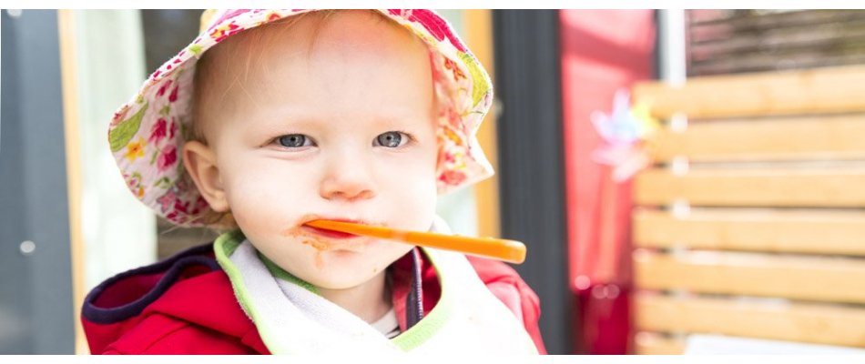 Baby-Latz Klettlatz mit verschiedenen Motiven für  Babys